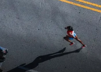 Corrida em grupo versus individual