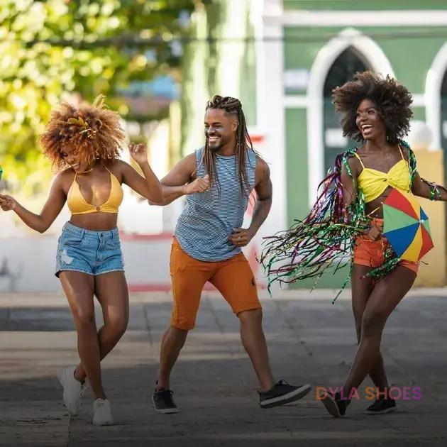 Tênis de Salto Alto: A Nova Tendência para os Bailes de Carnaval