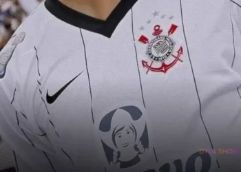 Como as chuteiras podem influenciar no desempenho do jogador?