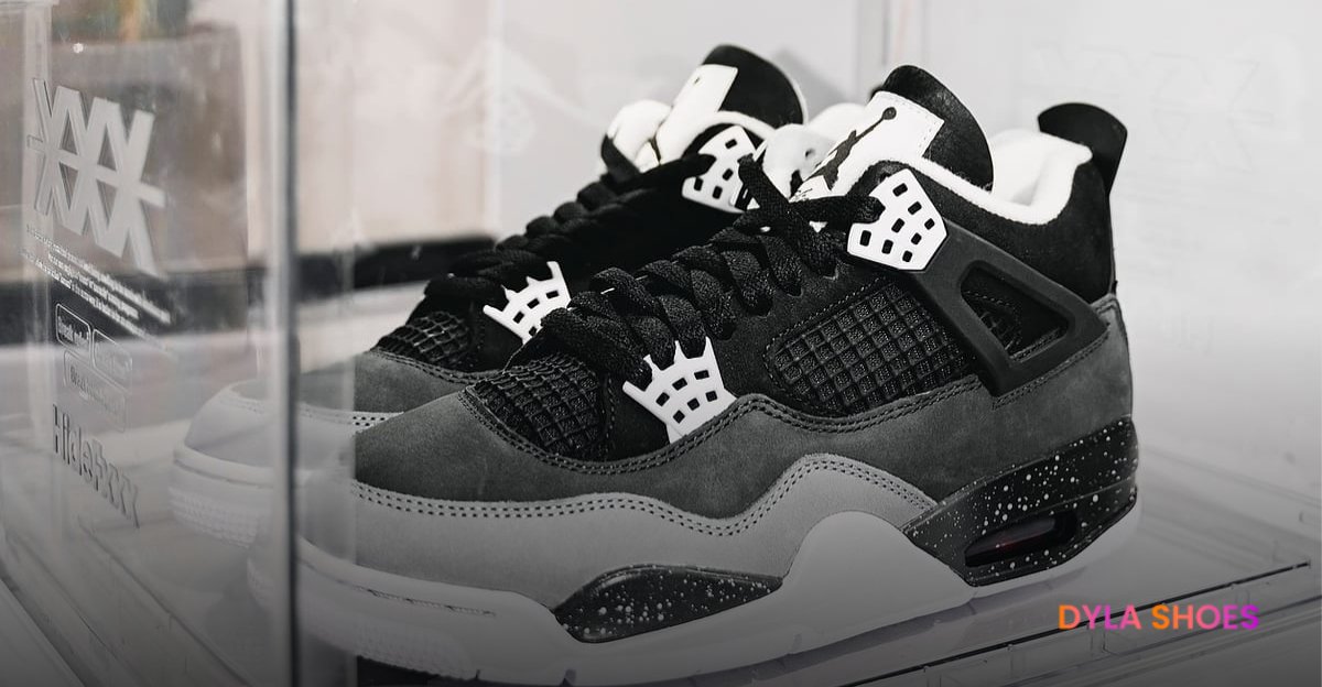 Air Jordan 4 Fear