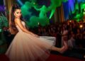 Ariana Grande Brilha Como Dorothy Gale na Premiere de ‘Wicked’
