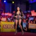 Cardi B Brilha em Sapatos Christian Louboutin em Rally com Kamala Harris